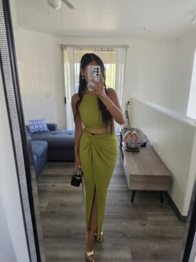 Zara Olive Green Twist-Front Maxi Skirt Set